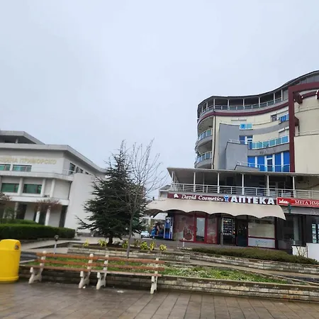 Apartament на център