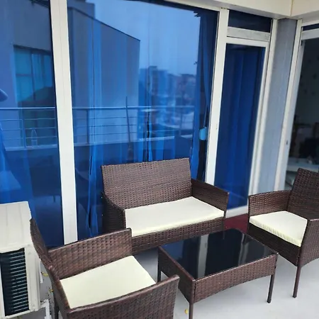 на център Apartament